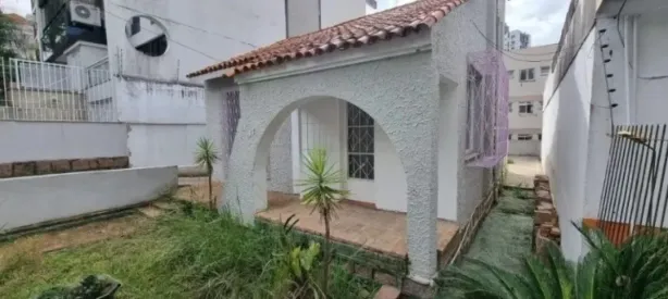 Casa com 2 Quartos à venda, 80m² no Petrópolis, Porto Alegre