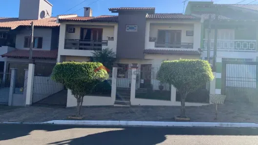 Sobrado com 4 Quartos à venda, 450m² no Marechal Rondon, Canoas