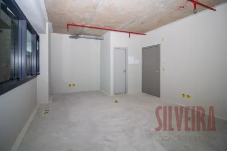 Sala Comercial à venda, 42m² no Floresta, Porto Alegre