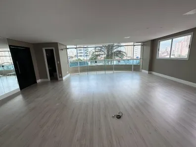 Apartamento com 3 Quartos à venda, 171m² no Osvaldo Rezende, Uberlândia