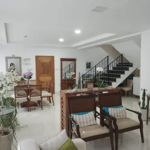 Casa com 5 Quartos à venda, 366m² no Jardim Guanabara, Rio de Janeiro