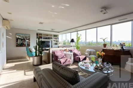 Apartamento com 3 Quartos para alugar, 230m² no Consolação, São Paulo