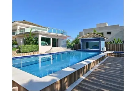 Casa de Condomínio com 5 Quartos para alugar, 560m² no Parque Balneario Oasis, Peruíbe