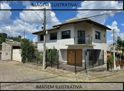 Casa com 4 Quartos à venda, 160m² no São José, Caxias do Sul