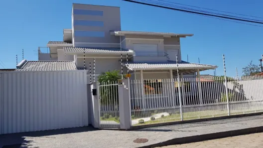 Casa com 3 Quartos à venda, 420m² no Rio Caveiras, Biguaçu