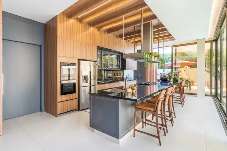 Casa de Condomínio com 4 Quartos à venda, 428m² no Santa Felicidade, Curitiba