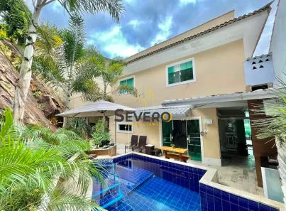 Casa com 3 Quartos à venda, 300m² no Tribobó, São Gonçalo