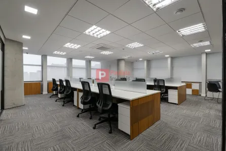 Sala Comercial para alugar, 225m² no Bela Vista, São Paulo