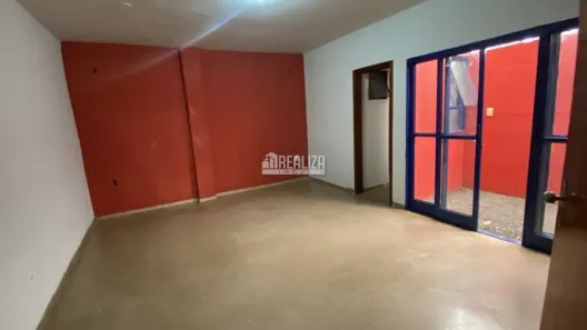 Casa com 5 Quartos para alugar, 150m² no Centro, Uberaba