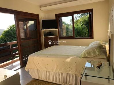 Casa com 4 Quartos à venda, 120m² no Cavalhada, Porto Alegre