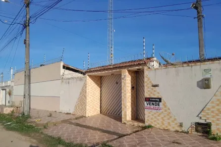 Casa com 3 Quartos para alugar, 300m² no Nova Esperança, Parnamirim