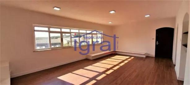 Sobrado com 4 Quartos à venda, 370m² no Jabaquara, São Paulo