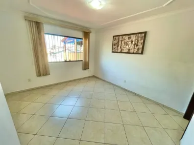 Sobrado com 2 Quartos à venda, 74m² no Jardim do Estádio, Santo André