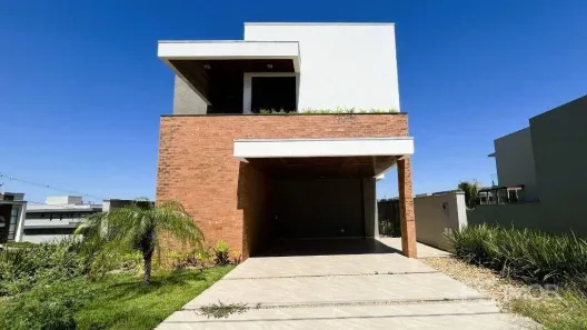 Casa de Condomínio com 3 Quartos à venda, 242m² no Conjunto Habitacional Alexandre Urbanas, Londrina