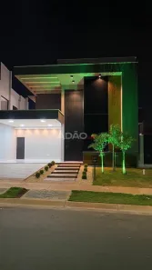 Casa de Condomínio com 3 Quartos à venda, 172m² no Residencial Parqville Jacarandá, Aparecida de Goiânia