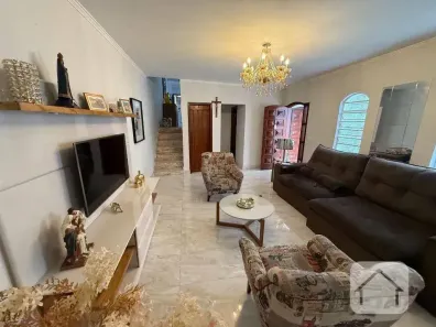 Sobrado com 3 Quartos à venda, 211m² no Jardim Bonfiglioli, São Paulo