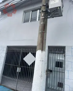 Sobrado com 2 Quartos para alugar, 100m² no Umuarama, Osasco