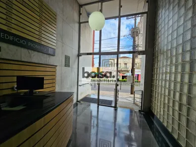 Sala Comercial para alugar, 28m² no Centro, Bauru
