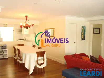 Apartamento com 3 Quartos para alugar, 142m² no Paraíso do Morumbi, São Paulo