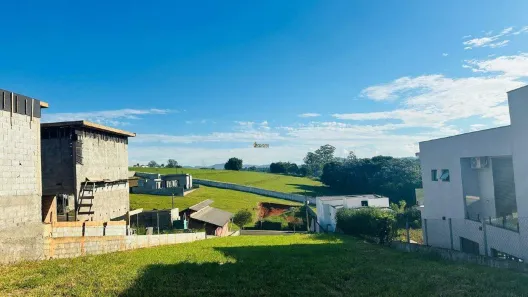 Lote/Terreno à venda, 600m² no Condomínio Jardim Flamboyan, Bragança Paulista