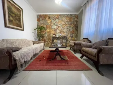 Casa com 3 Quartos à venda, 136m² no Nova Granada, Belo Horizonte