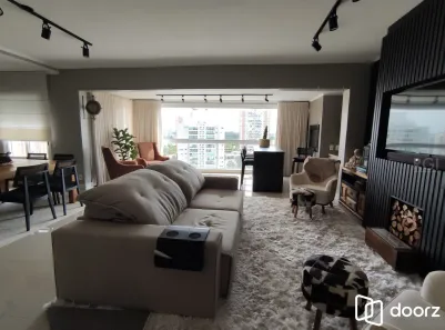 Apartamento com 3 Quartos à venda, 162m² no Jardim do Salso, Porto Alegre
