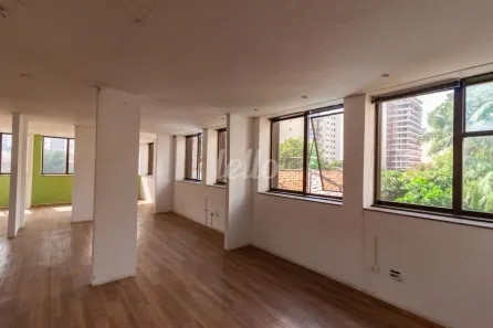 Sala Comercial para alugar, 140m² no Pinheiros, São Paulo