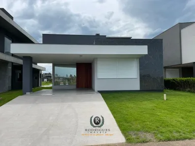Casa com 4 Quartos à venda, 179m² no Torres, Torres