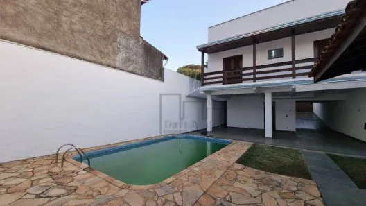 Casa com 5 Quartos à venda, 300m² no Vila São Caetano, Sorocaba