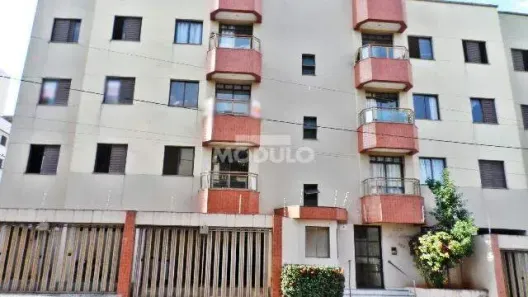 Apartamento com 3 Quartos para alugar, 86m² no Tabajaras, Uberlândia