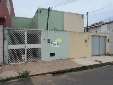 Casa com 3 Quartos para alugar, 80m² no Vermelha, Teresina