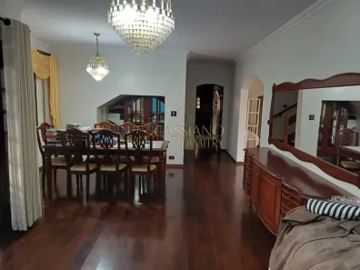 Sobrado com 4 Quartos à venda, 310m² no Jardim das Indústrias, São José dos Campos