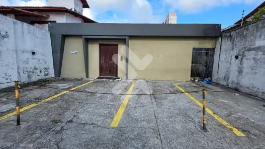 Prédio Comercial à venda, 150m² no Lagoa Nova, Natal
