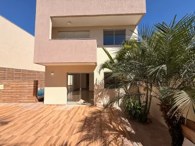 Sobrado com 3 Quartos à venda, 105m² no Parque Amazônia, Goiânia