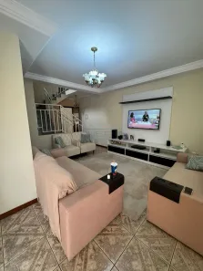Sobrado com 3 Quartos à venda, 167m² no Chácara Jafet, Mogi das Cruzes