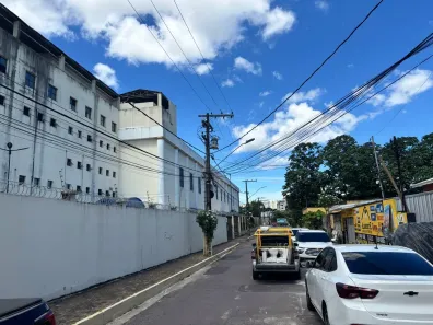 Prédio Residencial com 10 Quartos à venda, 330m² no São Geraldo, Manaus