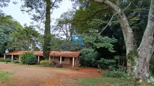 Fazenda/Sítio com 3 Quartos à venda, 224m² no Jardim Alto de Santa Cruz, Itatiba