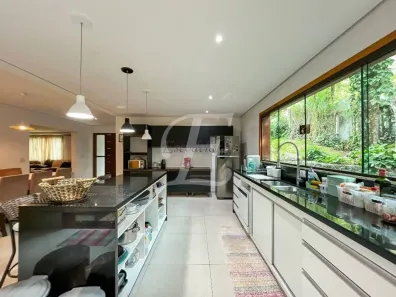 Casa de Condomínio com 5 Quartos para alugar, 360m² no Cumbari, Mairiporã