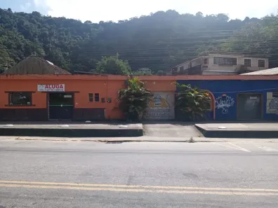 Galpão/Depósito/Armazém para alugar, 1430m² no Bingen, Petrópolis