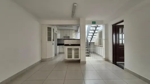 Casa com 4 Quartos para alugar, 280m² no Vila Metalúrgica, Santo André