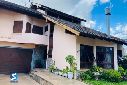 Casa com 4 Quartos à venda, 372m² no Jardim Itu, Porto Alegre