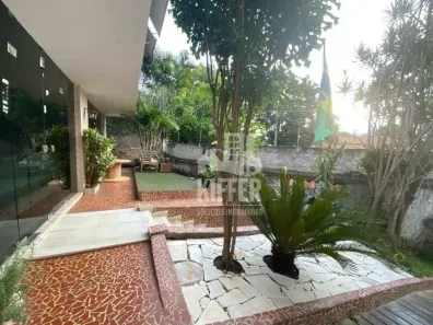 Casa com 4 Quartos à venda, 240m² no Charitas, Niterói