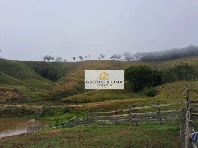 Fazenda/Sítio com 3 Quartos à venda, 200m² no São Luiz do Paraitinga, São Luiz do Paraitinga