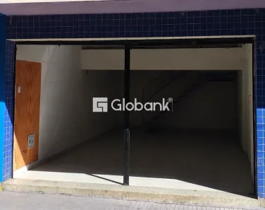 Sala Comercial para alugar, 70m² no Centro, Montes Claros