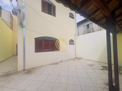 Sobrado com 4 Quartos à venda, 140m² no Parque dos Príncipes, Jacareí
