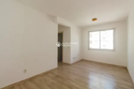 Apartamento com 2 Quartos para alugar, 55m² no Partenon, Porto Alegre