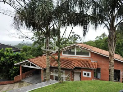 Casa de Condomínio com 4 Quartos à venda, 205m² no Jardim Indaiá, Embu das Artes
