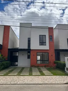 Casa de Condomínio com 3 Quartos para alugar, 144m² no SIM, Feira de Santana