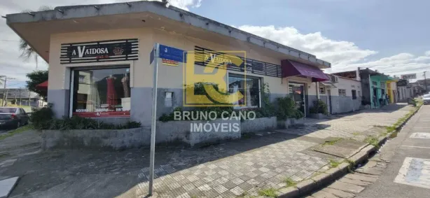 Imóvel Comercial com 2 Quartos à venda, 275m² no Centro, Peruíbe
