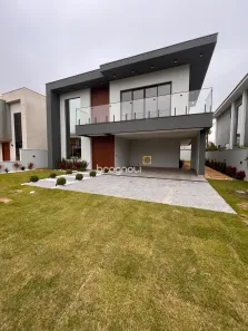 Casa de Condomínio com 4 Quartos à venda, 241m² no São João do Rio Vermelho, Florianópolis